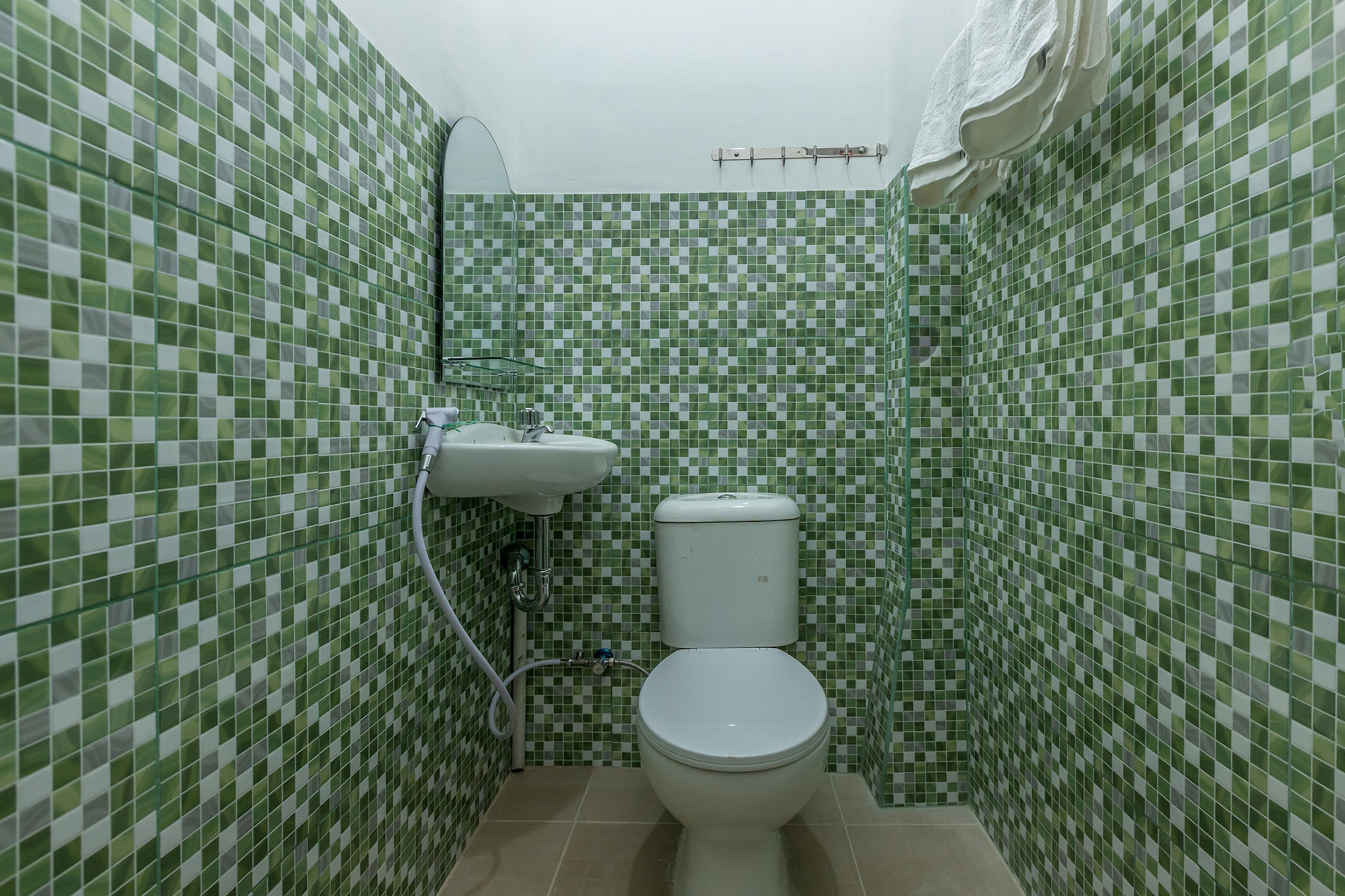Super Oyo 1487 Residence Khoe Jakarta Eksteriør bilde