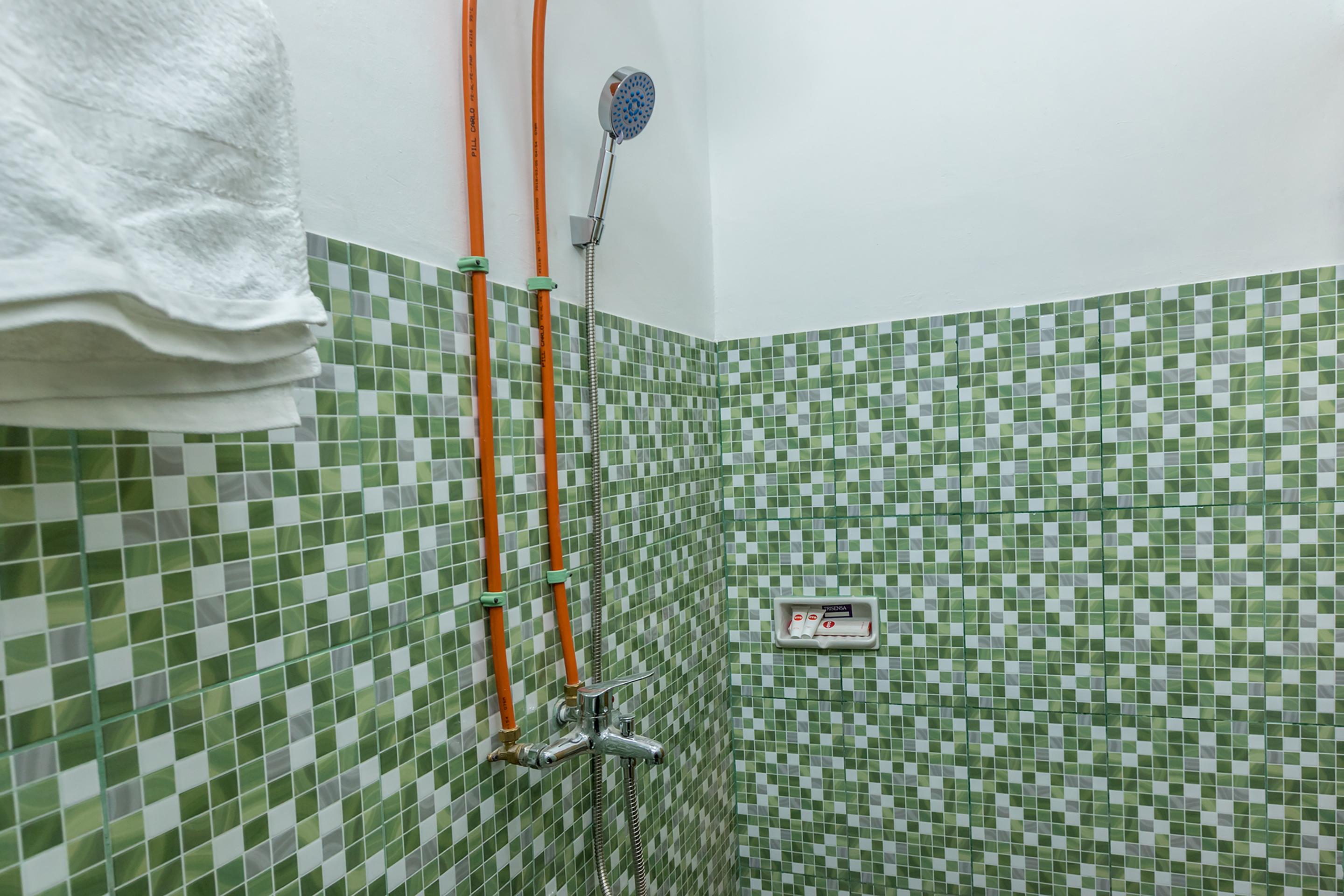 Super Oyo 1487 Residence Khoe Jakarta Eksteriør bilde