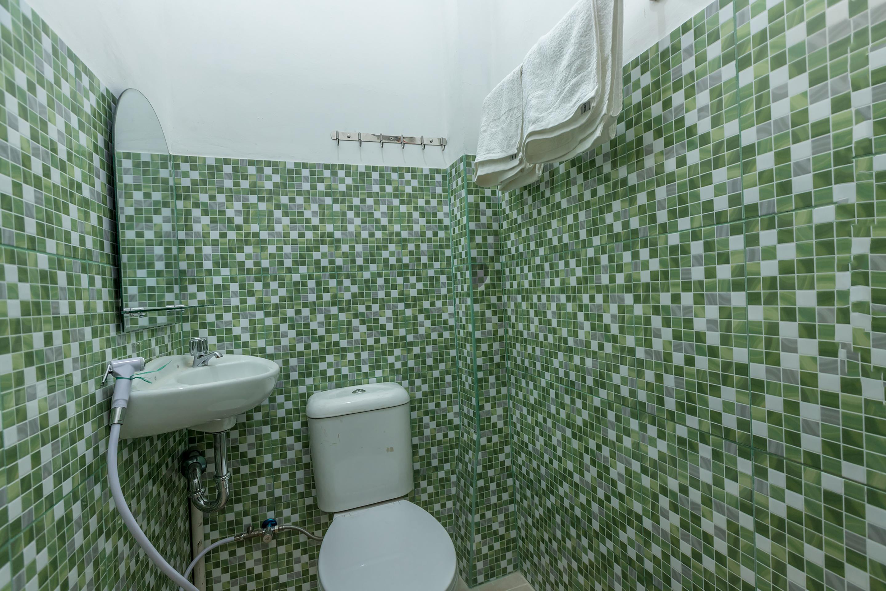 Super Oyo 1487 Residence Khoe Jakarta Eksteriør bilde