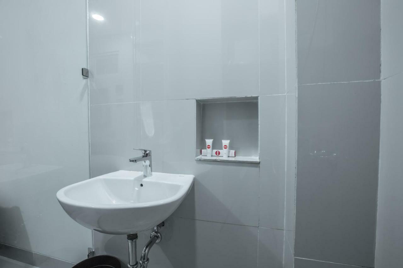 Super Oyo 1487 Residence Khoe Jakarta Eksteriør bilde