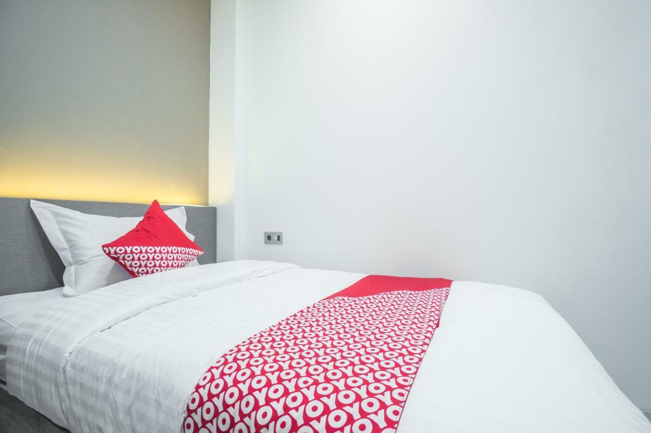 Super Oyo 1487 Residence Khoe Jakarta Eksteriør bilde