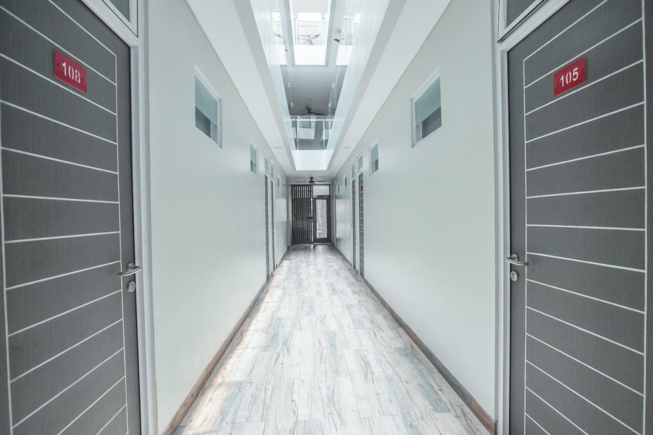 Super Oyo 1487 Residence Khoe Jakarta Eksteriør bilde